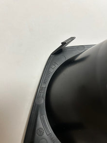 G8 GXP Fog Light Surrounds (Pair)