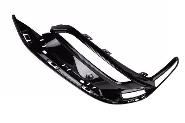 16-17 Chevrolet SS Fog Light Opening Trim (Driver's Side)