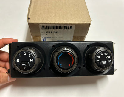 GTO HVAC Control Unit (2004-early 2005)