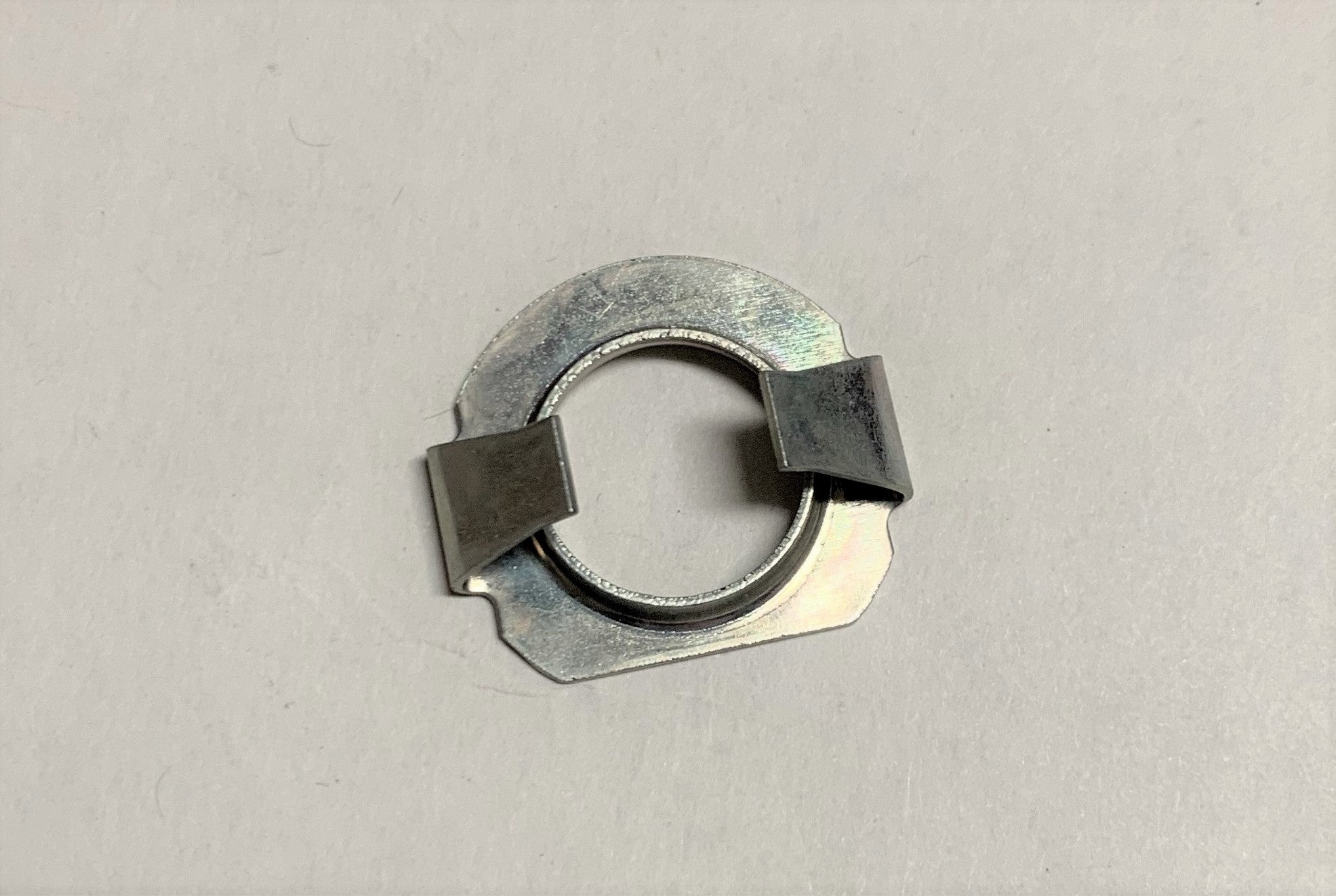 GTO Exhaust Hanger Retainer