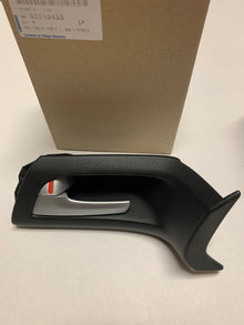 G8 OEM Front Door Handles (LH/RH)